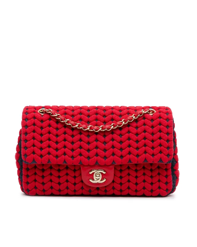 Soft suede shoulder bags with rich texture and timeless design -Chanel 19 Knitted Shoulder Bag Red