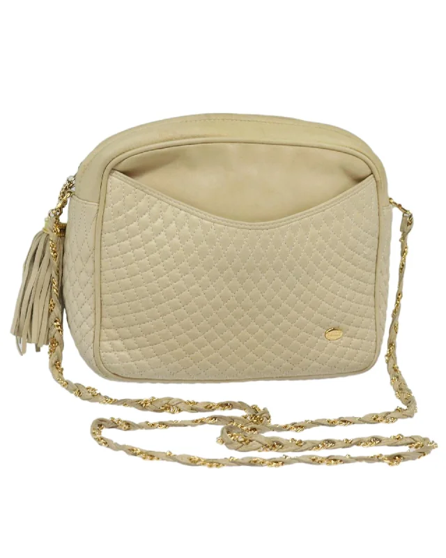 Shoulder bags with reversible designs for versatile fashion choices -Chain Leather Shoulder Bag