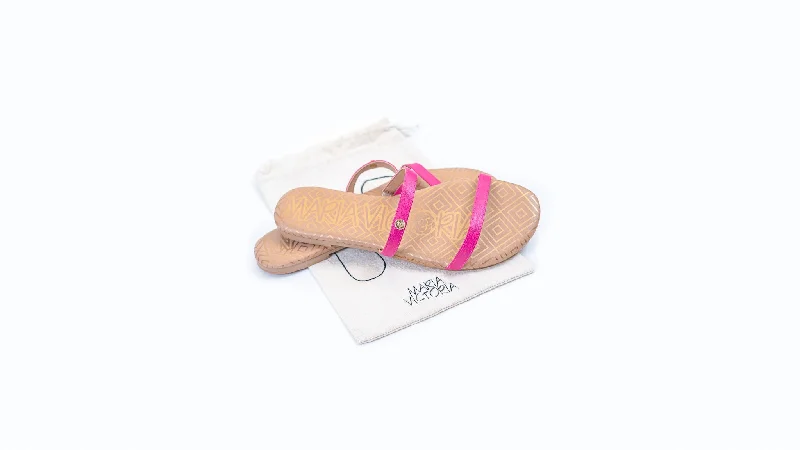 Handle bags with detachable pouches and compartments for organized storage on the go -Maria Victoria | Pauline Sandal | Pink