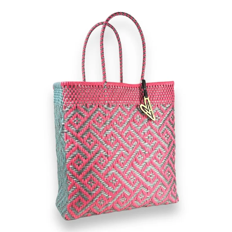 Handle bags with bold color blocking for a modern and chic appearance -Maria Victoria | Selene Tote | Upcycled, Handwoven