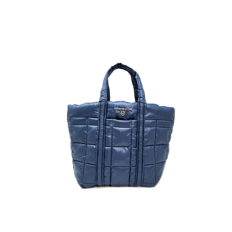 Trendy handle bags for women with detachable straps for added convenience -Michael Kors Stirling Small Grab Quilted Tote Bag in Navy